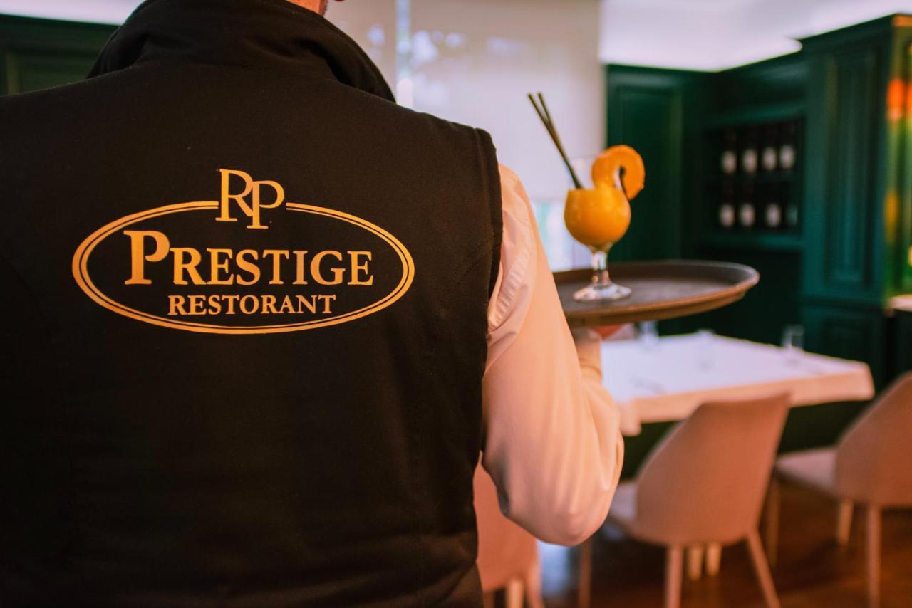 Prestige Hotel ติรานา ภายนอก รูปภาพ